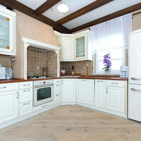 Ferienhaeuser In Vila *