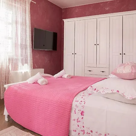 Vila Ferienhaeuser In