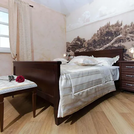 Ferienhaeuser In Makarská