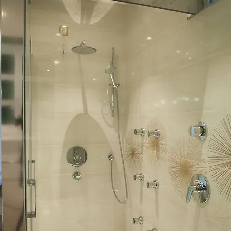 Ferienhaeuser In * Makarská