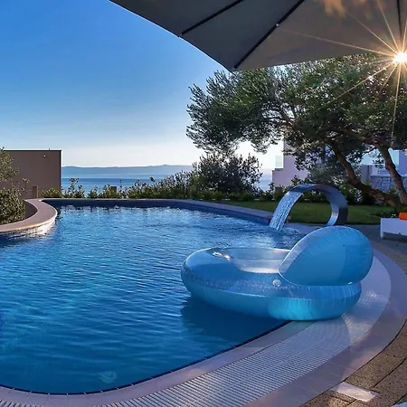 Ferienhaeuser In * Makarská