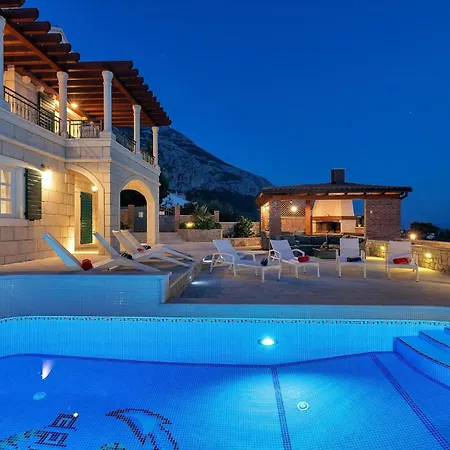 Ferienhaeuser In Vila *